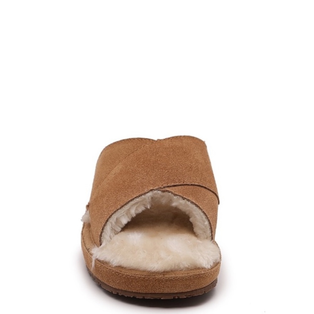 New Minnetonka Slide Slippers - Picture 2 of 4